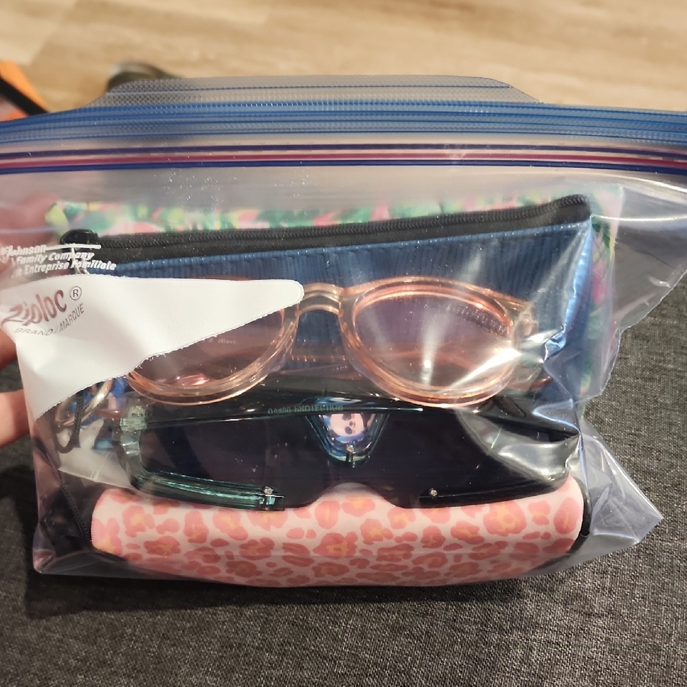 9 Pair Sunglass Grab Bag